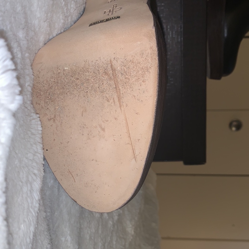 Cole Haan Nike Air Chukka Heels - Picture 4 of 8
